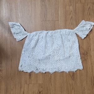 Dynamite beautiful lace top